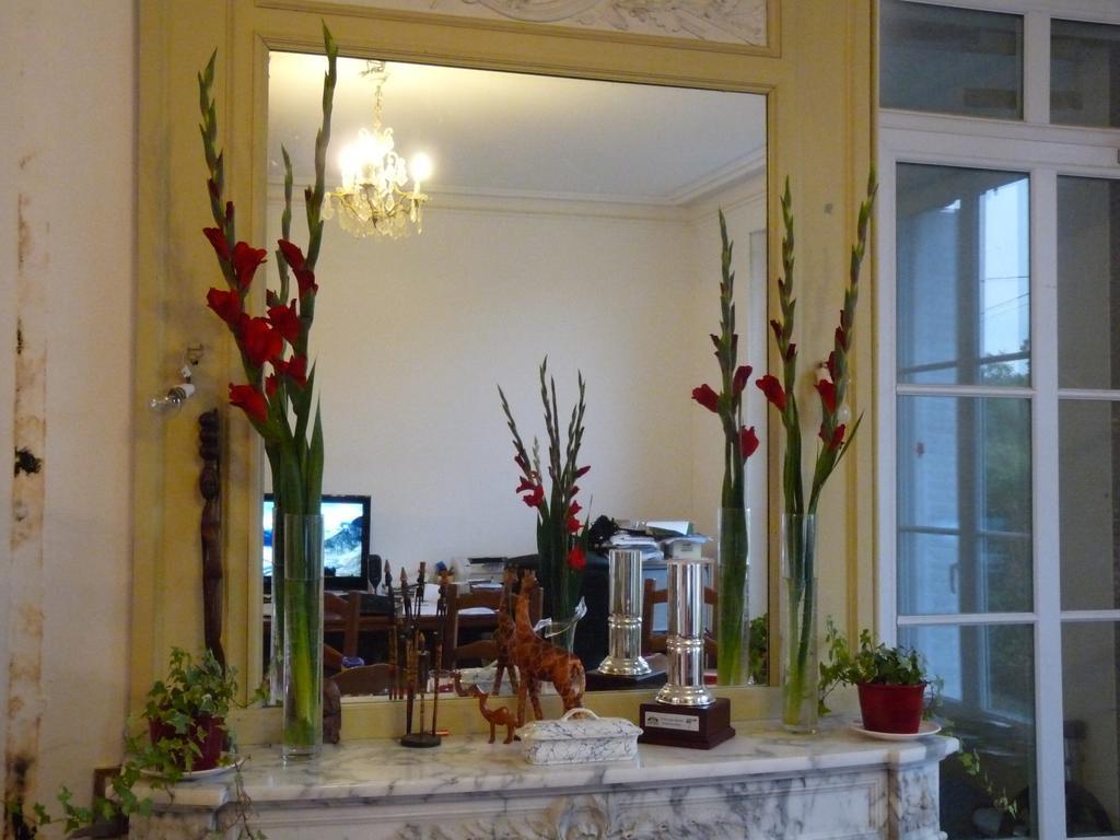 Bed and Breakfast Le Betrot Estissac Esterno foto