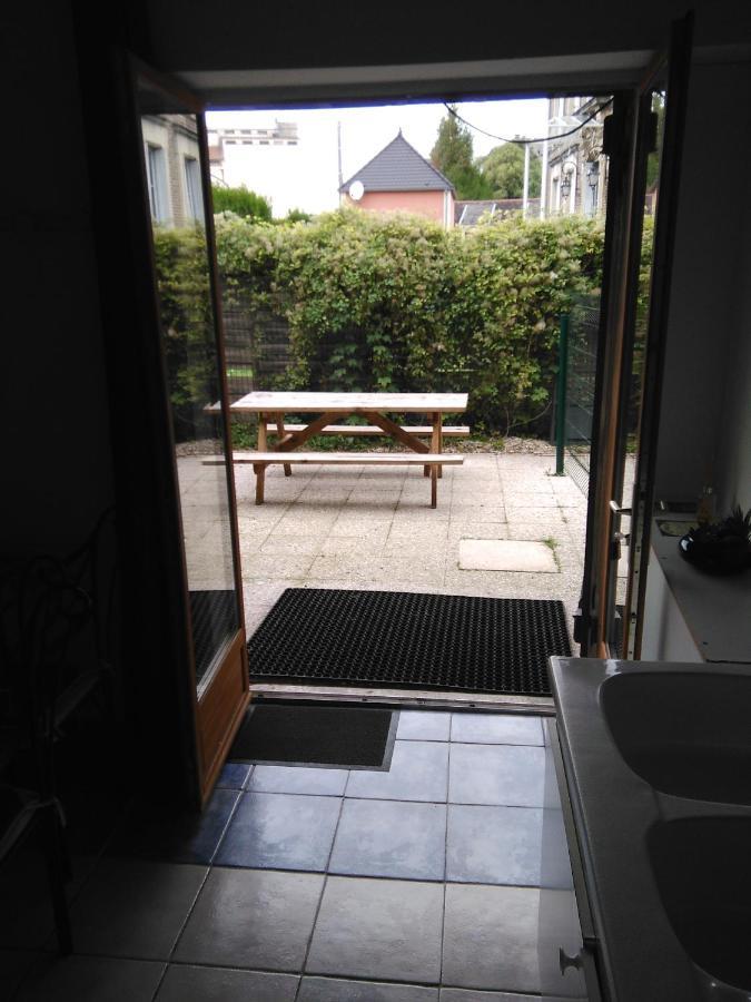 Bed and Breakfast Le Betrot Estissac Esterno foto